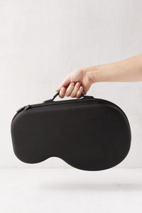 FLIP 4 Black Kit Bluetooth Speaker & Portable Hardshell Travel Case